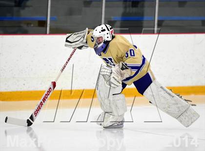 Thumbnail 1 in New Fairfield/Immaculate vs. Newtown (SCC-SWC D3 Final) photogallery.
