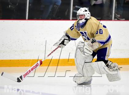 Thumbnail 3 in New Fairfield/Immaculate vs. Newtown (SCC-SWC D3 Final) photogallery.