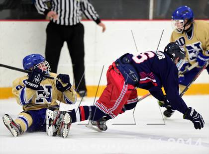 Thumbnail 1 in New Fairfield/Immaculate vs. Newtown (SCC-SWC D3 Final) photogallery.