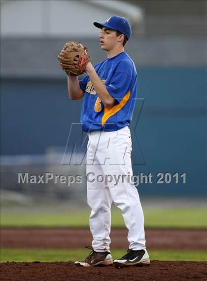 Thumbnail 3 in Batavia @ Alden photogallery.