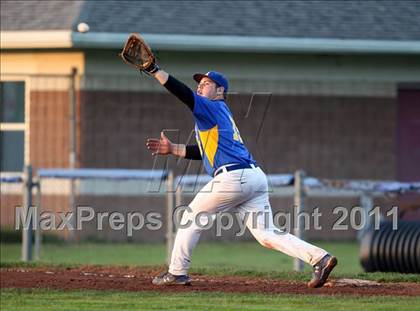 Thumbnail 1 in Batavia @ Alden photogallery.