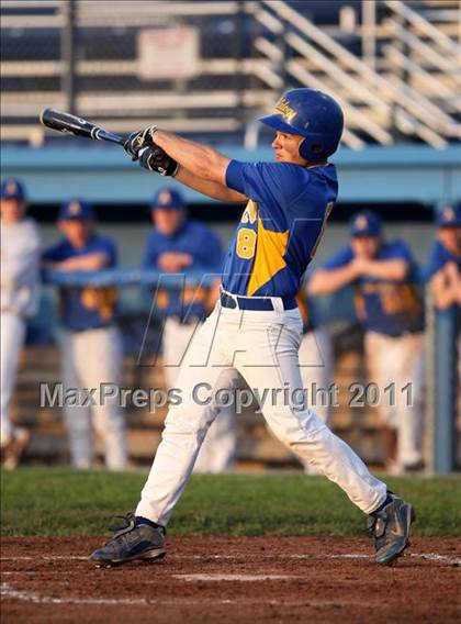 Thumbnail 1 in Batavia @ Alden photogallery.