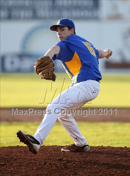 Thumbnail 2 in Batavia @ Alden photogallery.
