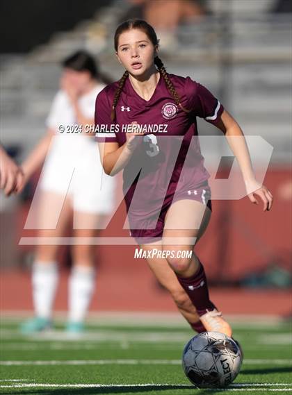 Thumbnail 3 in A&M Consolidated (JV) vs Nolan Catholic (College Station Classic) photogallery.