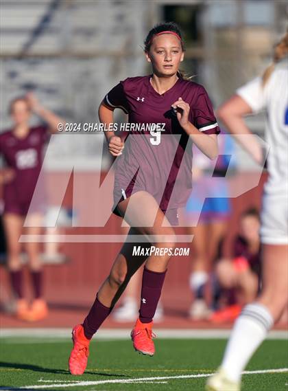Thumbnail 1 in A&M Consolidated (JV) vs Nolan Catholic (College Station Classic) photogallery.