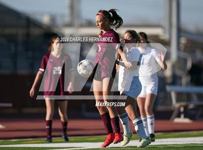 Thumbnail 2 in A&M Consolidated (JV) vs Nolan Catholic (College Station Classic) photogallery.