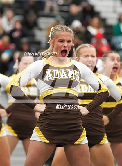 Thumbnail 2 in Adams vs. Southfield Arts & Tech (MHSAA Districts) photogallery.