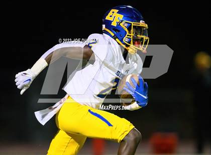 Thumbnail 3 in El Toro @ Tesoro photogallery.
