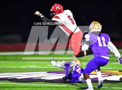 Thumbnail 3 in Mansfield vs. Osceola (AAA 3A 2nd Round Playoff) photogallery.