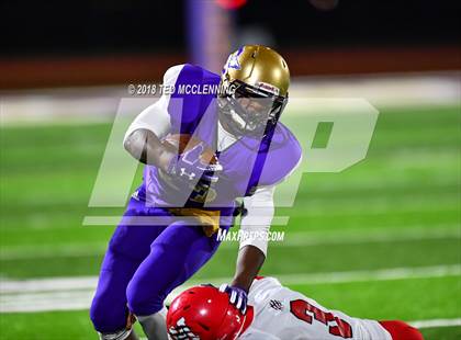 Thumbnail 3 in Mansfield vs. Osceola (AAA 3A 2nd Round Playoff) photogallery.