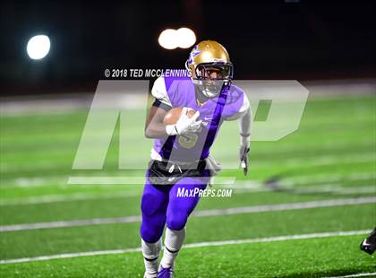 Thumbnail 1 in Mansfield vs. Osceola (AAA 3A 2nd Round Playoff) photogallery.