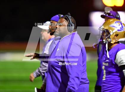 Thumbnail 2 in Mansfield vs. Osceola (AAA 3A 2nd Round Playoff) photogallery.
