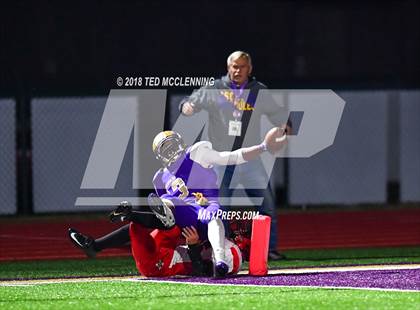 Thumbnail 1 in Mansfield vs. Osceola (AAA 3A 2nd Round Playoff) photogallery.