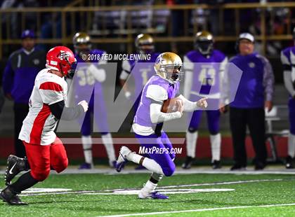 Thumbnail 3 in Mansfield vs. Osceola (AAA 3A 2nd Round Playoff) photogallery.