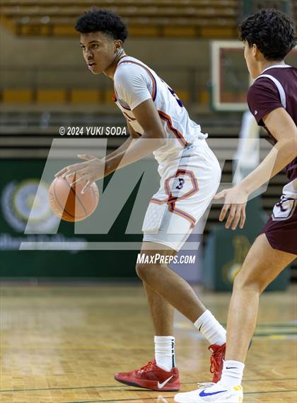 Thumbnail 3 in Midland Legacy vs. Eastlake (Byron Johnston Holiday Classic) photogallery.