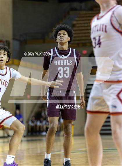 Thumbnail 1 in Midland Legacy vs. Eastlake (Byron Johnston Holiday Classic) photogallery.