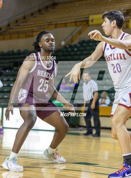 Thumbnail 2 in Midland Legacy vs. Eastlake (Byron Johnston Holiday Classic) photogallery.
