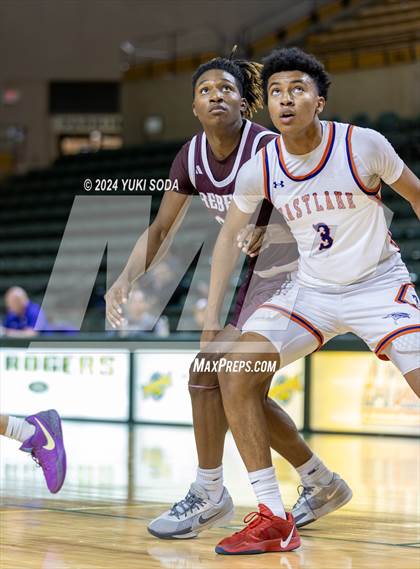 Thumbnail 1 in Midland Legacy vs. Eastlake (Byron Johnston Holiday Classic) photogallery.