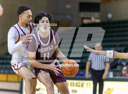 Thumbnail 1 in Midland Legacy vs. Eastlake (Byron Johnston Holiday Classic) photogallery.