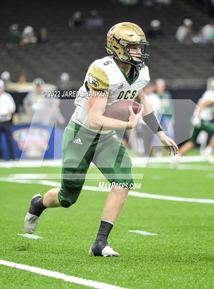 Thumbnail 3 in Ouachita Christian @ Vermilion Catholic(LHSAA Division IV Select Final) photogallery.