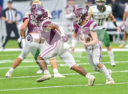 Thumbnail 2 in Ouachita Christian @ Vermilion Catholic(LHSAA Division IV Select Final) photogallery.