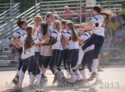 Thumbnail 3 in Conley [D. H.] vs. Robinson [Jay M.] (NCHSAA 3A Final) photogallery.