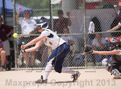 Thumbnail 3 in Conley [D. H.] vs. Robinson [Jay M.] (NCHSAA 3A Final) photogallery.