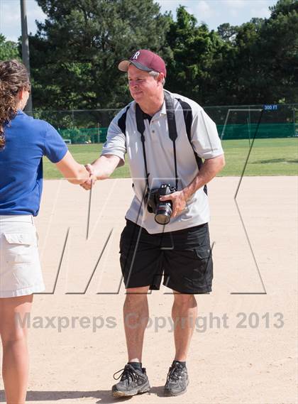 Thumbnail 1 in Conley [D. H.] vs. Robinson [Jay M.] (NCHSAA 3A Final) photogallery.