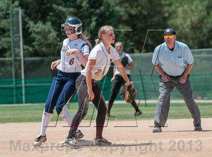 Thumbnail 2 in Conley [D. H.] vs. Robinson [Jay M.] (NCHSAA 3A Final) photogallery.