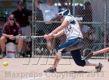 Thumbnail 3 in Conley [D. H.] vs. Robinson [Jay M.] (NCHSAA 3A Final) photogallery.