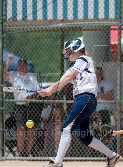 Thumbnail 2 in Conley [D. H.] vs. Robinson [Jay M.] (NCHSAA 3A Final) photogallery.