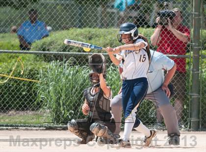 Thumbnail 3 in Conley [D. H.] vs. Robinson [Jay M.] (NCHSAA 3A Final) photogallery.