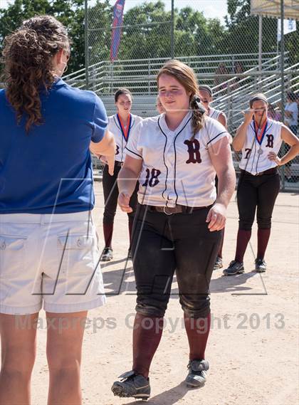 Thumbnail 2 in Conley [D. H.] vs. Robinson [Jay M.] (NCHSAA 3A Final) photogallery.