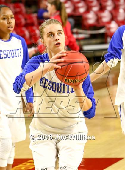 Thumbnail 3 in Red Mountain vs. Mesquite (AIA D1 Quarterfinal)  photogallery.