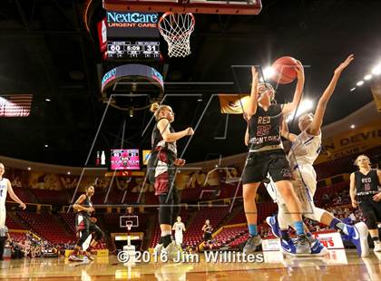 Thumbnail 3 in Red Mountain vs. Mesquite (AIA D1 Quarterfinal)  photogallery.