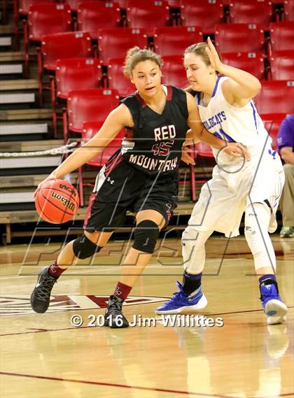 Thumbnail 3 in Red Mountain vs. Mesquite (AIA D1 Quarterfinal)  photogallery.