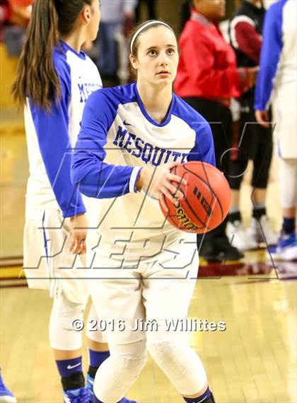 Thumbnail 2 in Red Mountain vs. Mesquite (AIA D1 Quarterfinal)  photogallery.