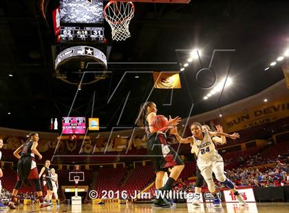 Thumbnail 2 in Red Mountain vs. Mesquite (AIA D1 Quarterfinal)  photogallery.