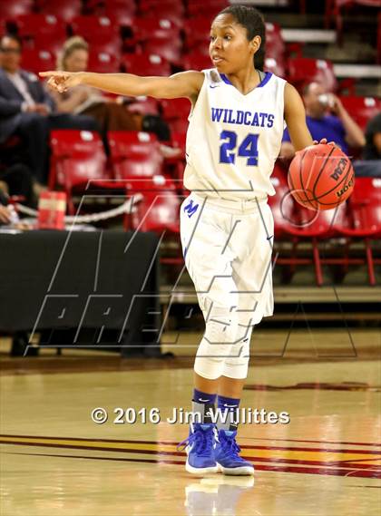 Thumbnail 2 in Red Mountain vs. Mesquite (AIA D1 Quarterfinal)  photogallery.