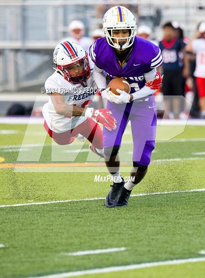 Thumbnail 2 in Freedom @ Lennard (Kickoff Classic) photogallery.