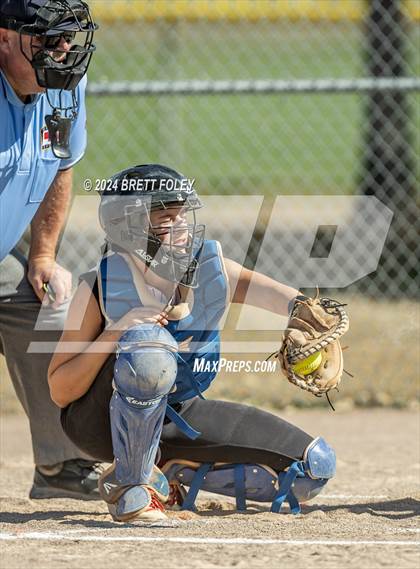 Thumbnail 3 in Lincoln High @ Lincoln Southeast photogallery.