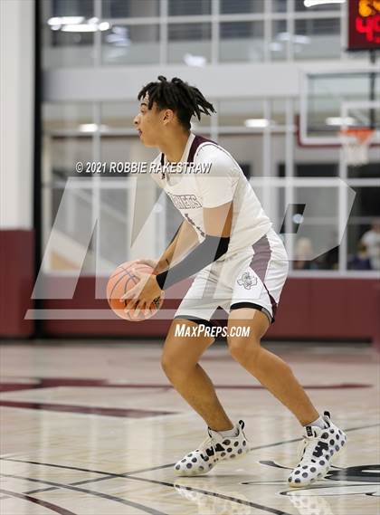 Thumbnail 3 in Athens vs Bullard (Athens Tournament) photogallery.