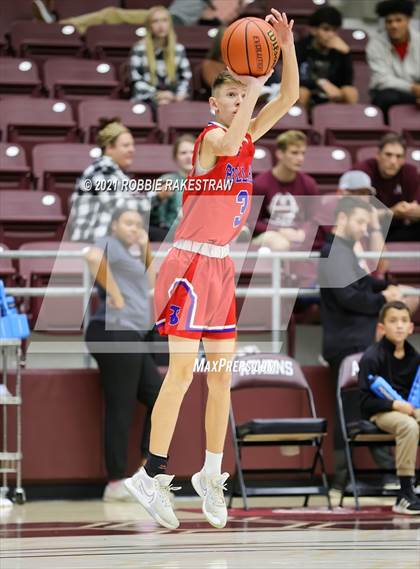 Thumbnail 1 in Athens vs Bullard (Athens Tournament) photogallery.