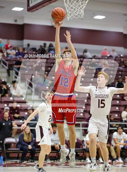 Thumbnail 1 in Athens vs Bullard (Athens Tournament) photogallery.