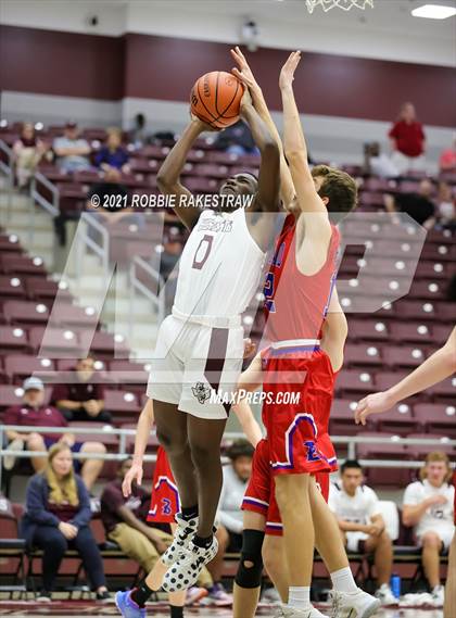 Thumbnail 2 in Athens vs Bullard (Athens Tournament) photogallery.