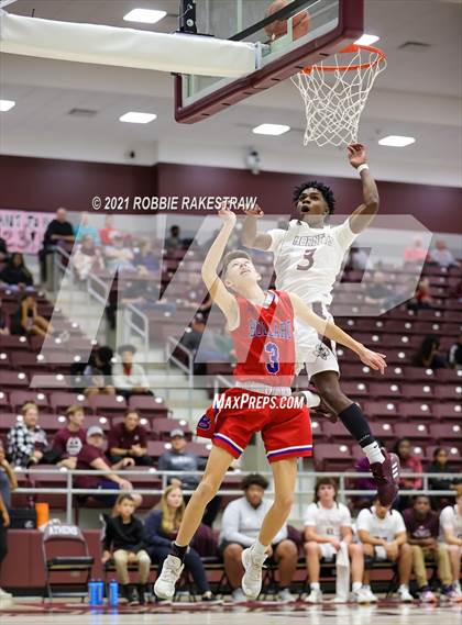 Thumbnail 3 in Athens vs Bullard (Athens Tournament) photogallery.