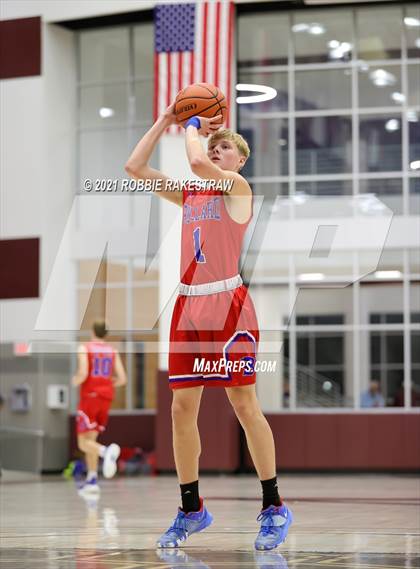Thumbnail 2 in Athens vs Bullard (Athens Tournament) photogallery.