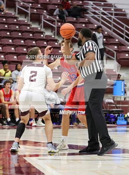 Thumbnail 1 in Athens vs Bullard (Athens Tournament) photogallery.