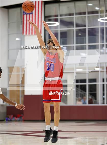 Thumbnail 3 in Athens vs Bullard (Athens Tournament) photogallery.
