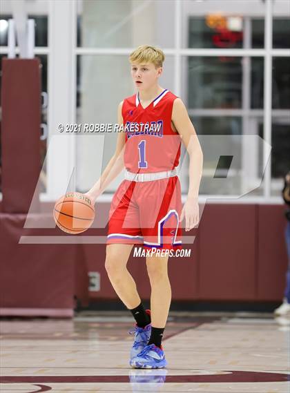 Thumbnail 1 in Athens vs Bullard (Athens Tournament) photogallery.